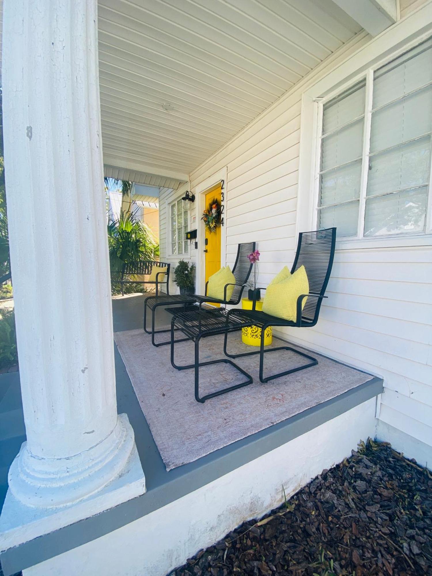No Ho Yellow Door Holiday home