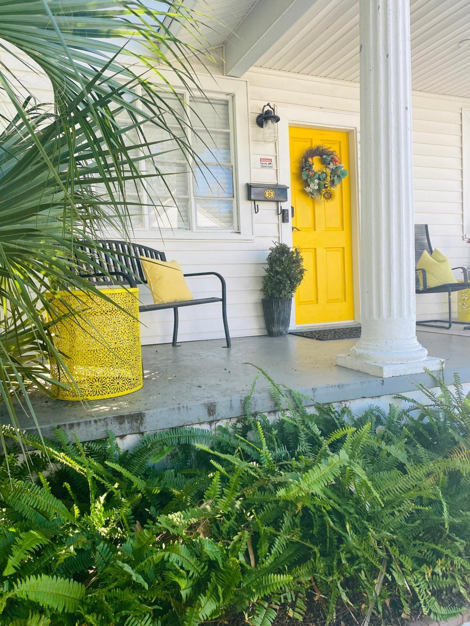 No Ho Yellow Door Holiday home *